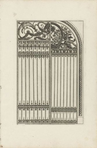Gate with variant for the right half