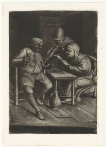 Violin player with a couple at a table