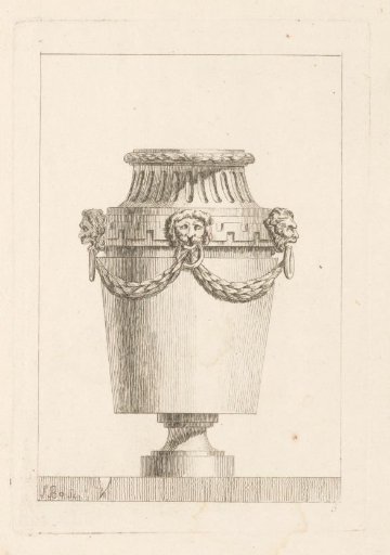 Vase with lion heads