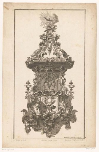 Pulpit with symbols of the Evangelists