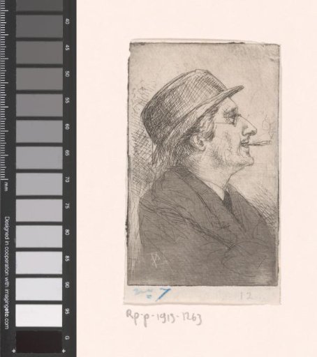 Smoking man with hat, in profile
