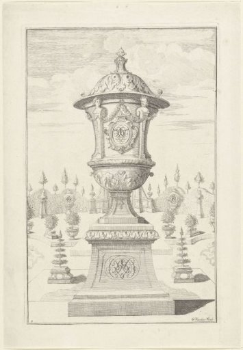 Garden vase with monogram on a pedestal with monogram