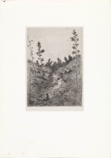 Walkers on a path between two hills