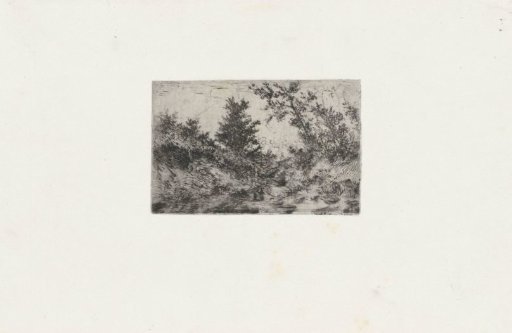 Figures on a path between two dunes