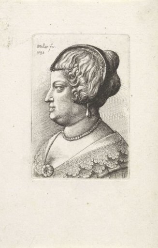 Portrait of a woman with a hairband