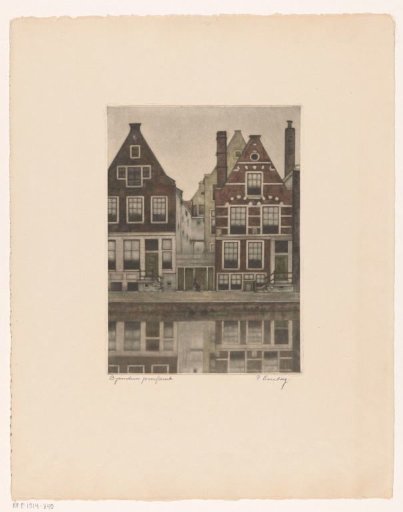 Houses on the Groenburgwal in Amsterdam