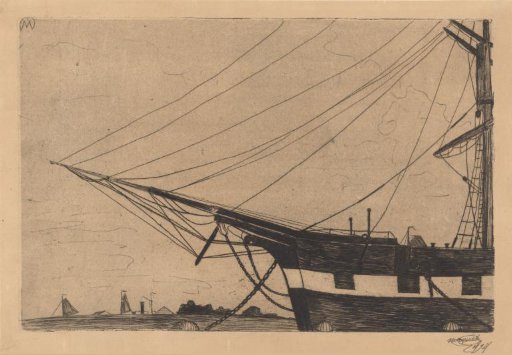 Bow of a naval vessel with clipper bow