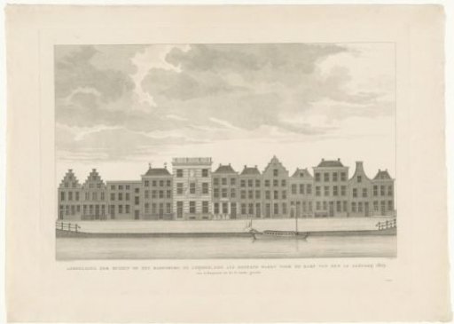 View of the houses along the Rapenburg in Leiden, from the Koepoortsgracht to the Sint Jacobsgracht, prior to the Leiden disaster, 1807