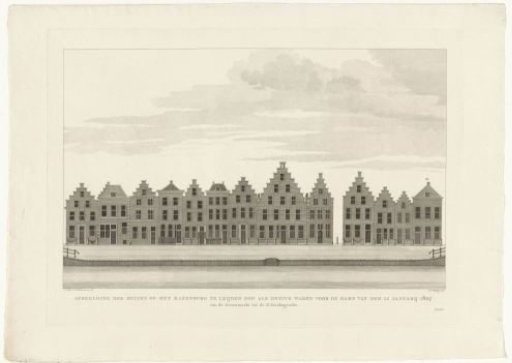 View of the houses along the Rapenburg in Leiden, from the Groenmarkt (or Garenmarkt) to the Sint Jacobsgracht, prior to the Leiden disaster, 1807