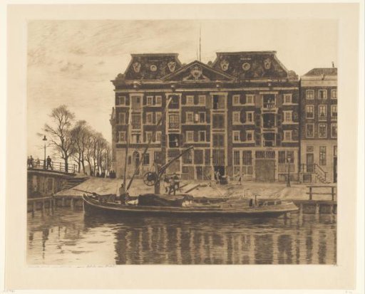 View of the facade of the warehouse of the Dutch West India Company seen from Oudeschans