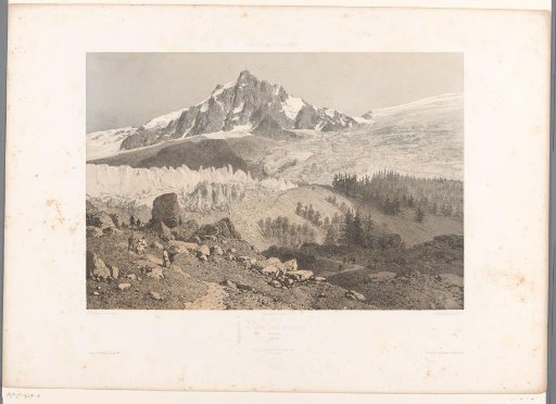 View of the Bossons Glacier in the valley of Chamonix