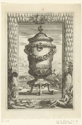 Fountain on dolphin-shaped feet