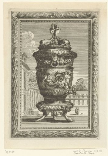 Fountain with two dolphins on top