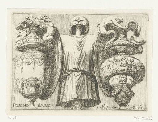 Tree stump with a tunic between two jugs