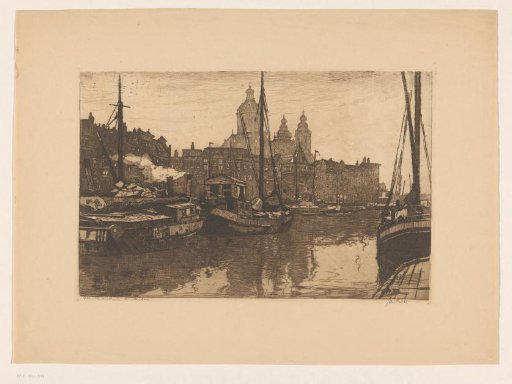 View of the Prins Hendrikkade in Amsterdam