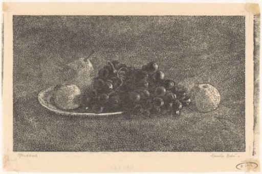 Bowl with grapes and other fruit