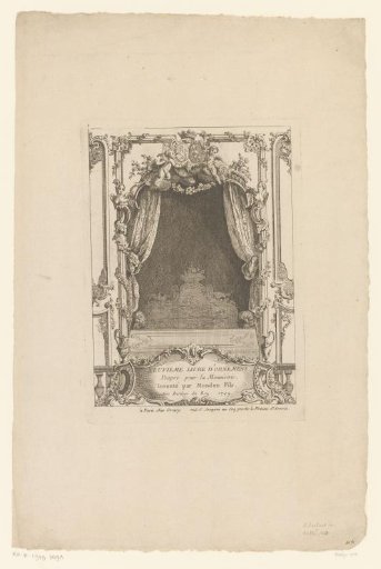 Bed in a Niche