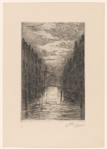 Canal in Dordrecht at evening