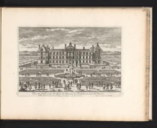 View of Château de Richelieu with gardens
