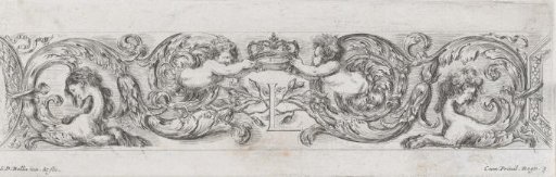 Frieze with the letter L, two putti and two sphinxes
