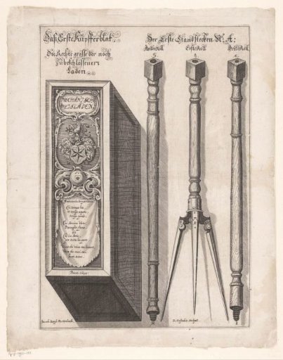 Instrument case with three-part stand