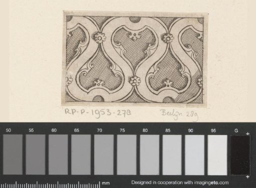 Heart-shaped interlaced work with a flower motif