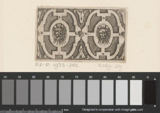 Interlaced work with lion heads
