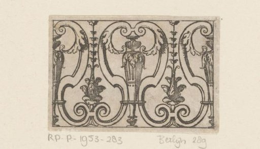 Heart-shaped interlaced work with vases and flowers