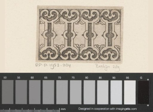 Interlaced work with flower motifs