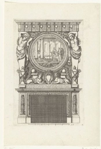 Lower panel with round medallion