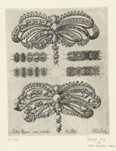 Six jewels: brooches and chain links
