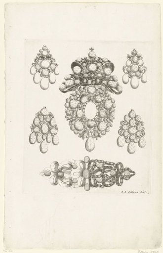 Six motifs