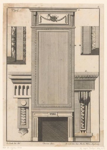 Chimneypiece with mirror