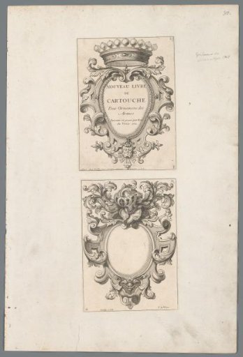 Cartouche with a helmet