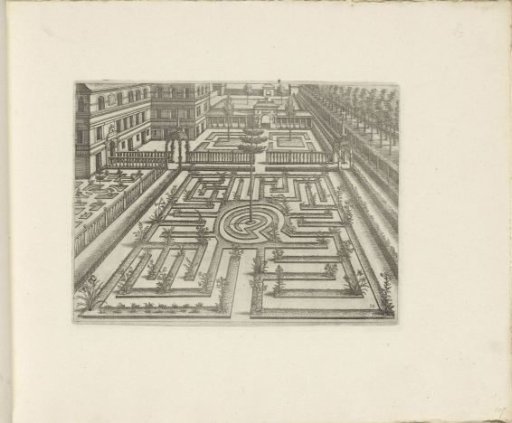 Garden with a parterre with a spiral layout in the foreground