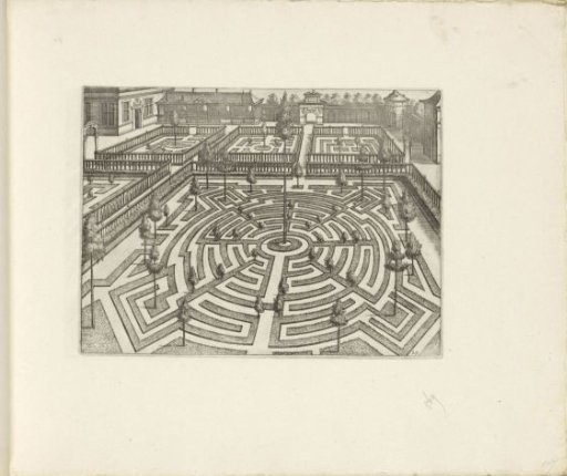Garden with a parterre with a circular labyrinth
