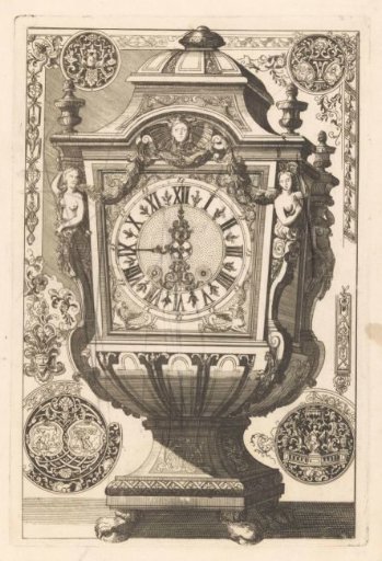 Pendulum in the form of a rectangular urn