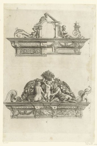 Two crown elements for porticos