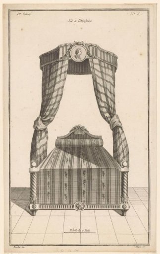 Canopy bed with medallion