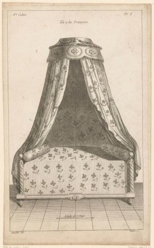 Canopy bed