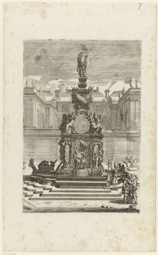 Fountain with high pedestal