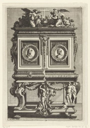 Cabinet with variant for the right half