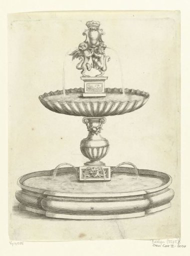 Fountain with a shell-shaped basin on a baluster-shaped stem