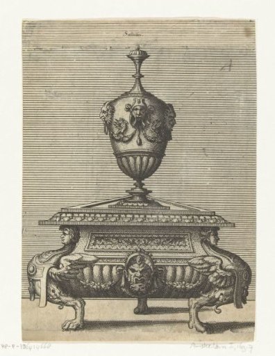 Pepper and salt cellar