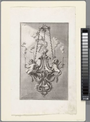 Chandelier with two putti and a papal coat of arms