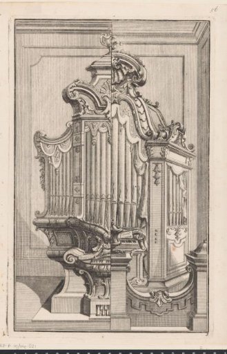 Organ with a low partition on the right