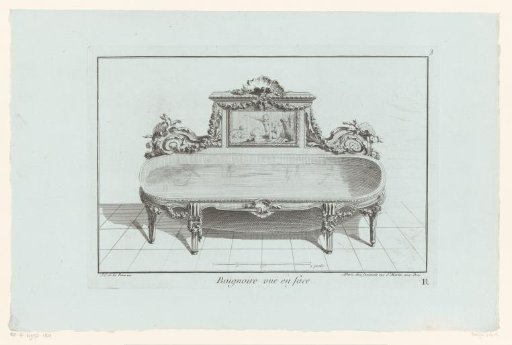 Bathtub with rocailles