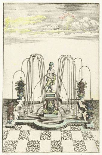 Square basin with semicircular protrusions