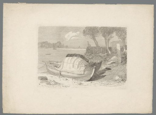 Rowing boat on the bank of the Thames