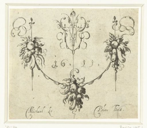 Garland with three bouquets of fruit